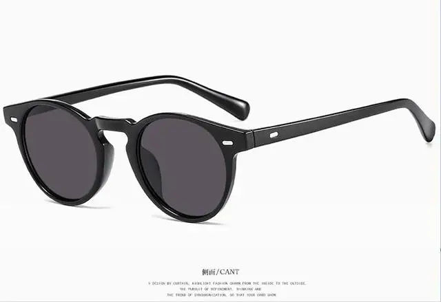 Round Vintage Sunglasses — UV400