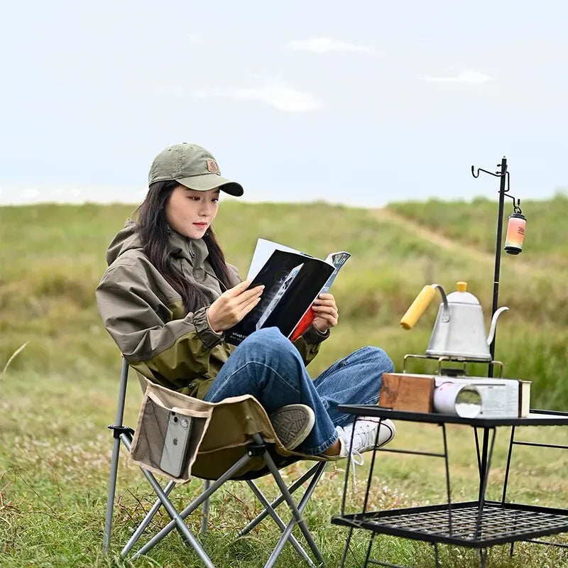 Folding Moon Chair — Lightweight Camp Stool